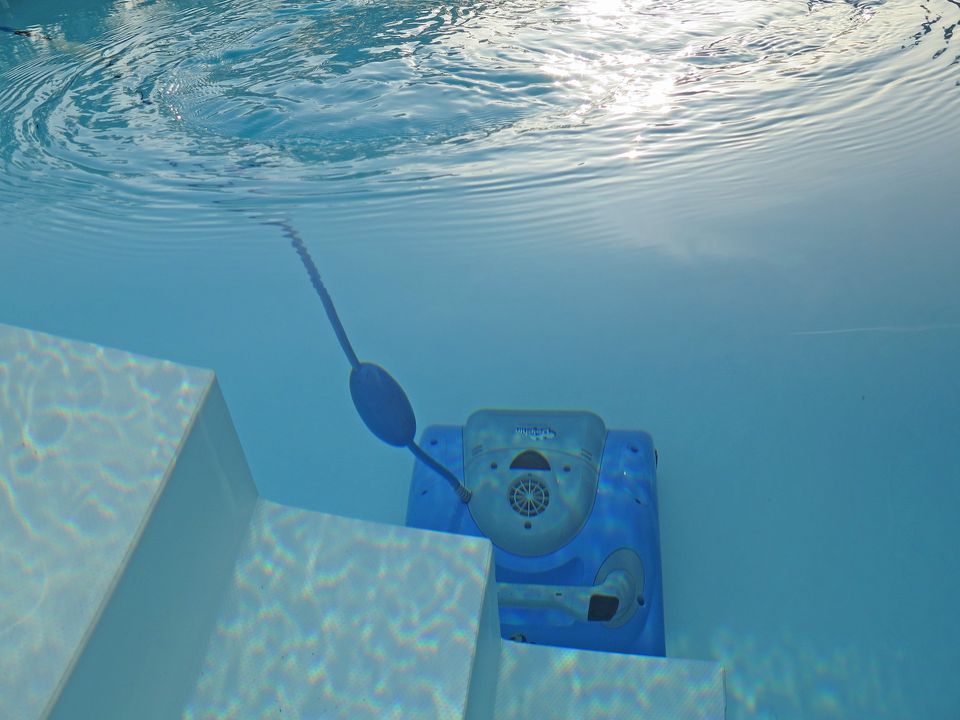 Роботи за басейн: начин на употреба